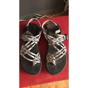 Chaco size 8